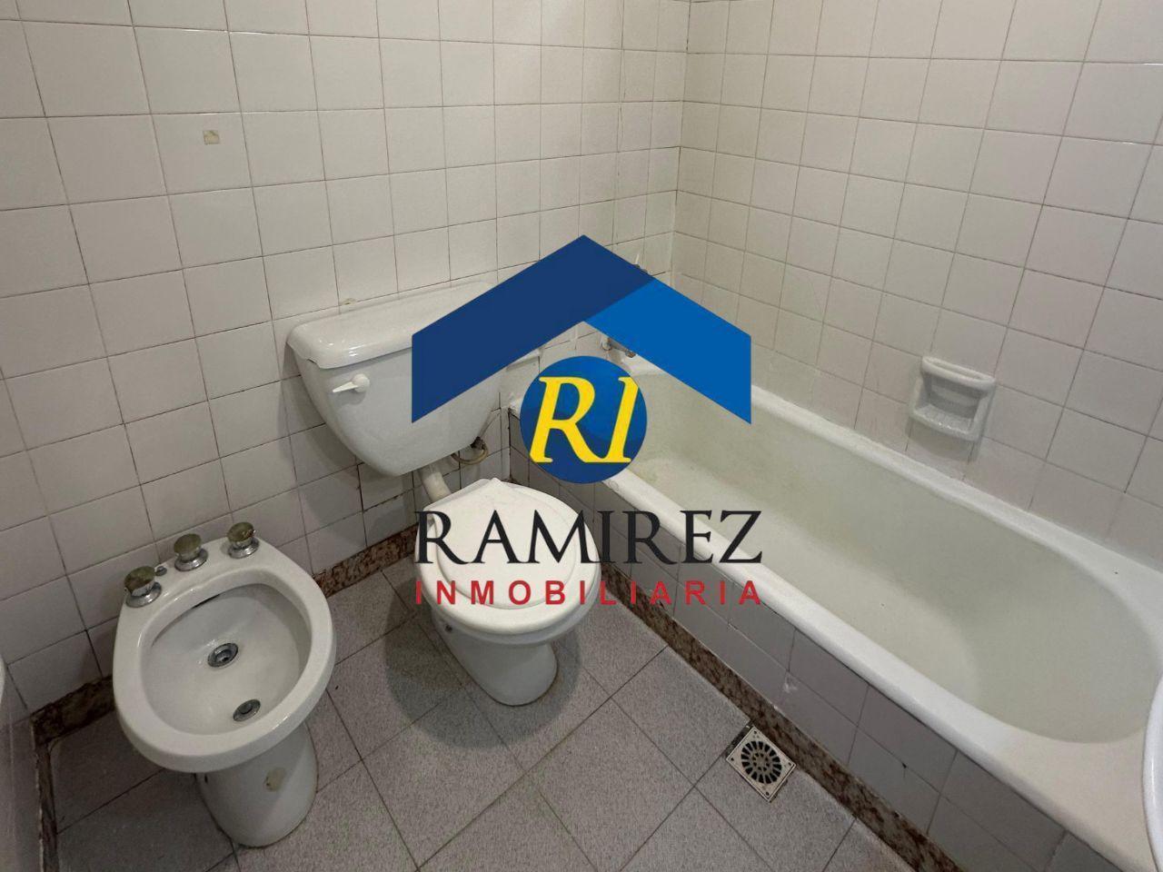 Foto de CASA EN VENTA - SANTA CRUZ - RIO GALLEGOS - BARRIO BELGRANO - JUNCAL, imagen 4