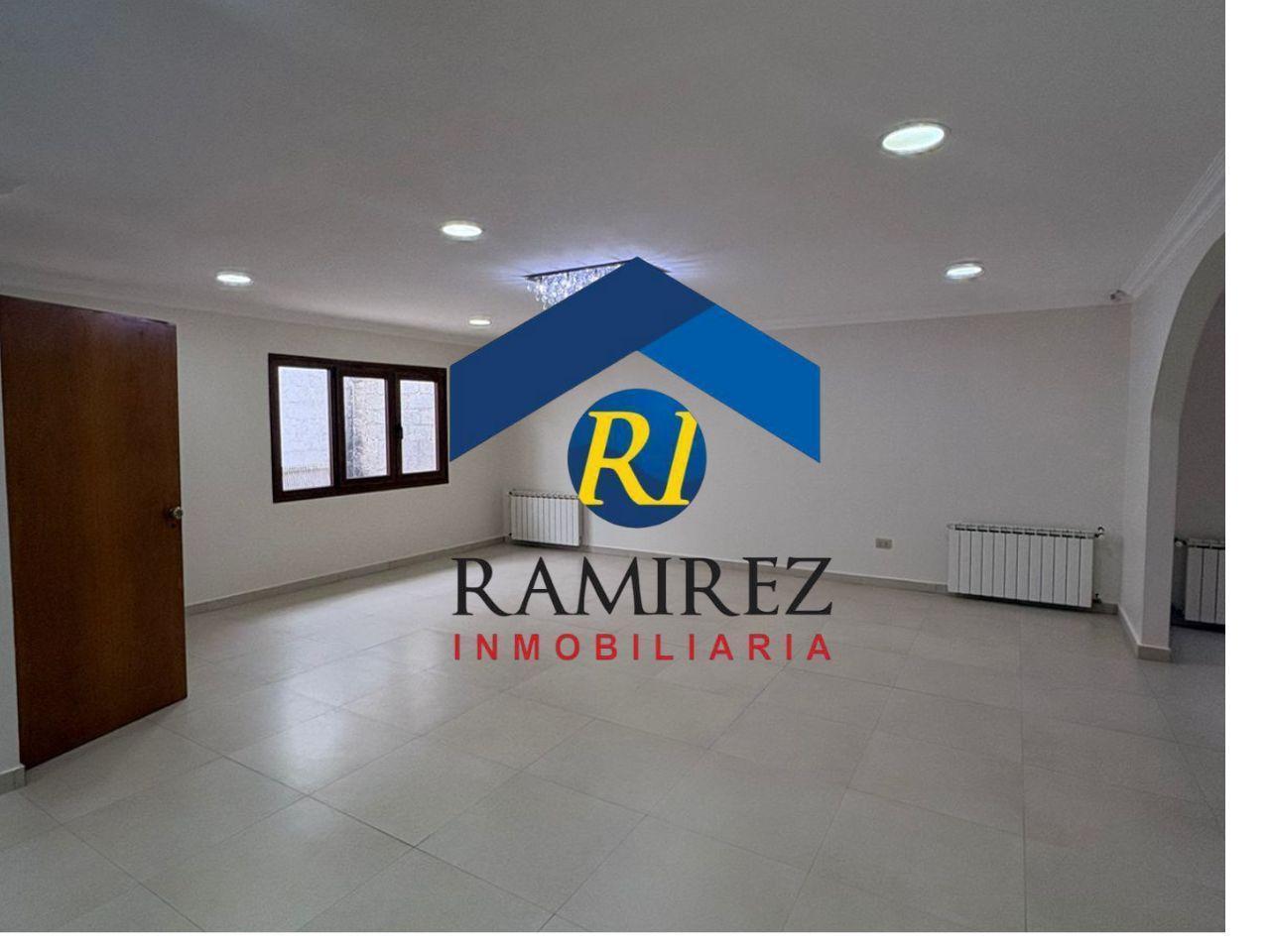 Foto de CASA EN VENTA - SANTA CRUZ - RIO GALLEGOS - JORGE LUIS BORGES Nº334, imagen 1
