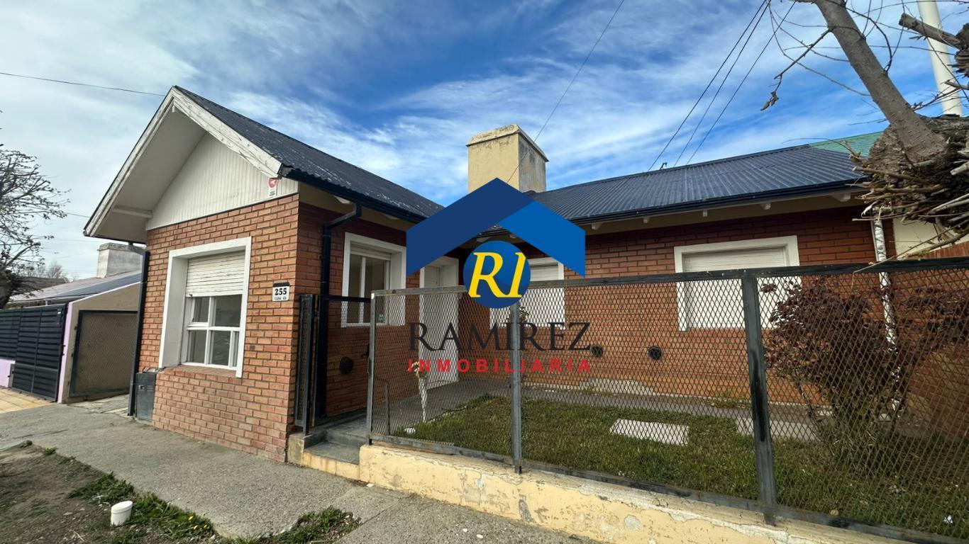Foto de CASA EN VENTA - SANTA CRUZ - RIO GALLEGOS - O HIGGINS N°255, imagen 2