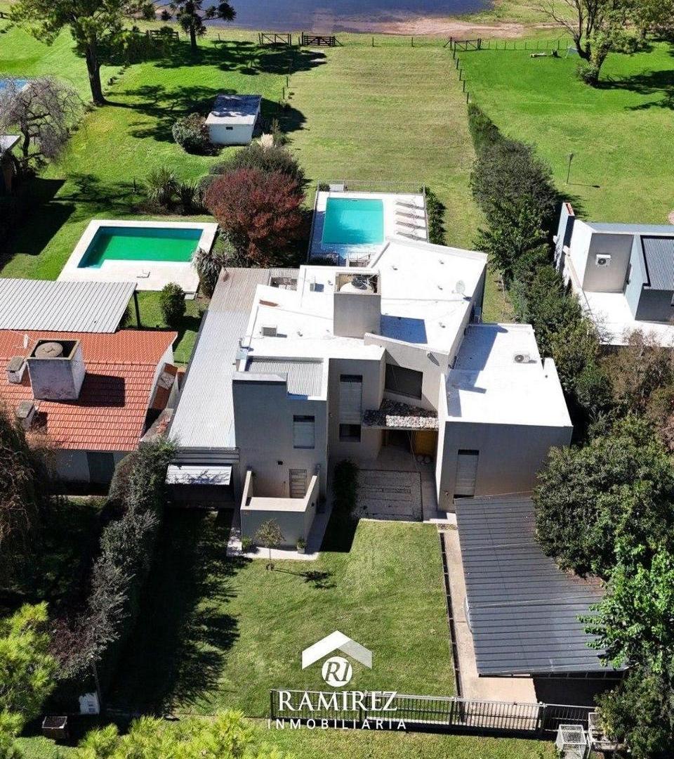Foto de CASA EN VENTA - CÓRDOBA - CALAMUCHITA - VILLA DEL DIQUE - PLAYA GRANDE, imagen 2