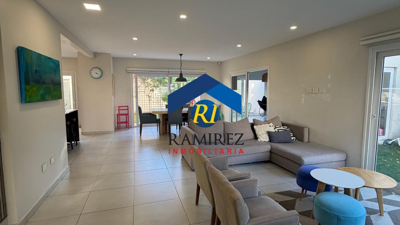 Foto de CASA EN VENTA - SANTA CRUZ - RIO GALLEGOS - BISTRISKY Nº160, imagen 5