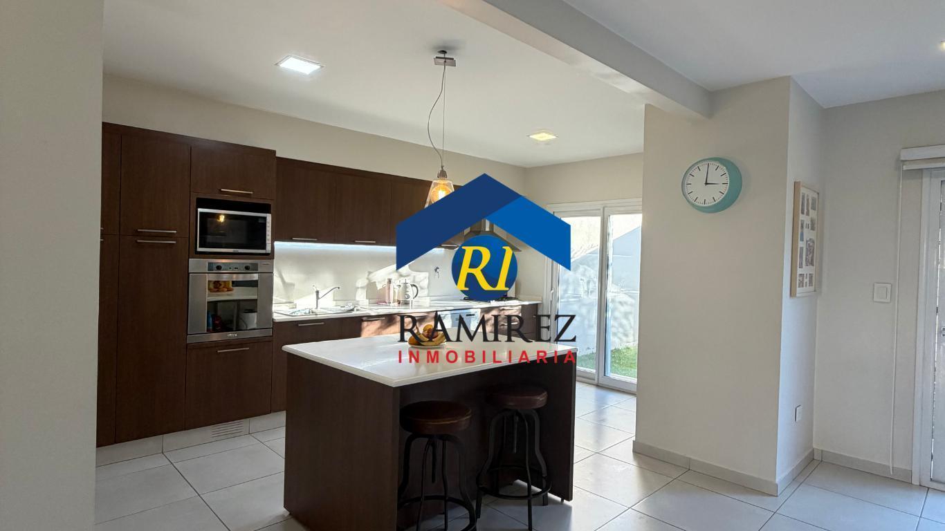 Foto de CASA EN VENTA - SANTA CRUZ - RIO GALLEGOS - BISTRISKY Nº160, imagen 1