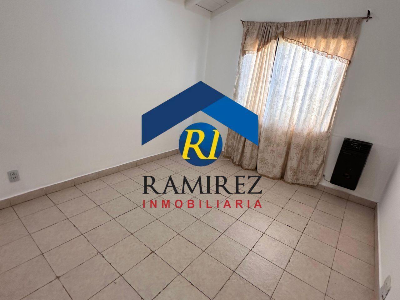 Foto de CASA EN VENTA - SANTA CRUZ - RIO GALLEGOS - FRANCISCO RAMIREZ N°1.139, imagen 3