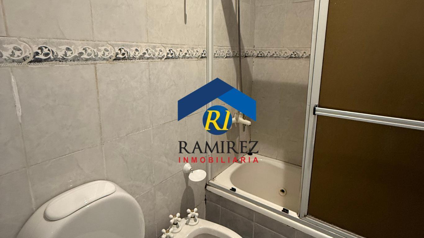 Foto de CASA EN VENTA - SANTA CRUZ - RIO GALLEGOS - JOFRE DE LOAIZA Nº127, imagen 2