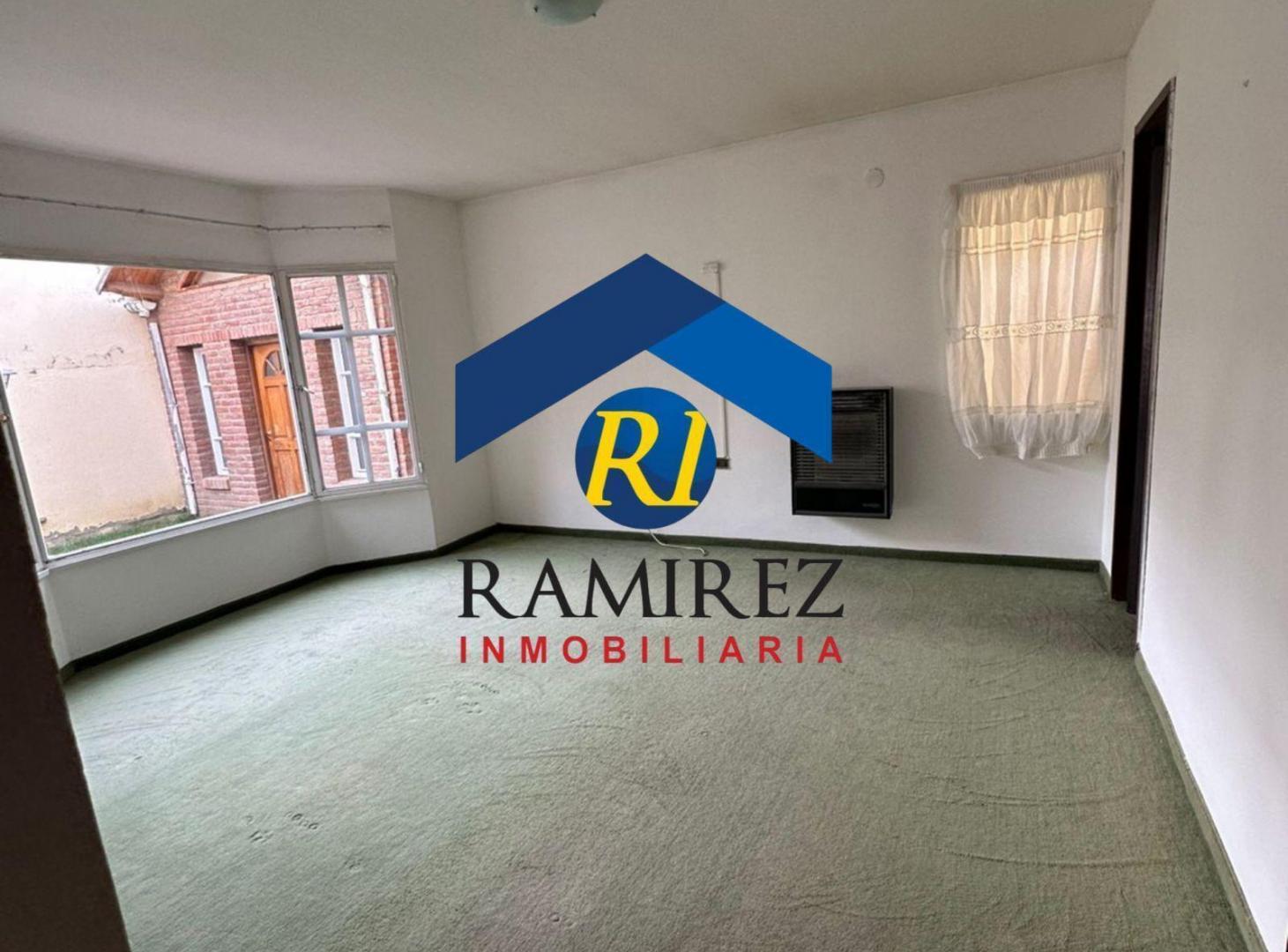 Foto de CasaCASA EN VENTA - BARRIO CENTRO - 9 DE JULIO Nº457 - RIO GALLEGOS, imagen 3