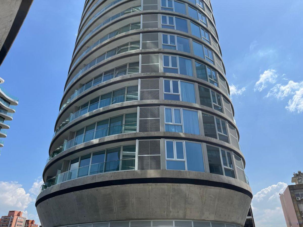 Foto de 4 ambientes en Infinity Towers dos cocheras todos los amenities, imagen 2