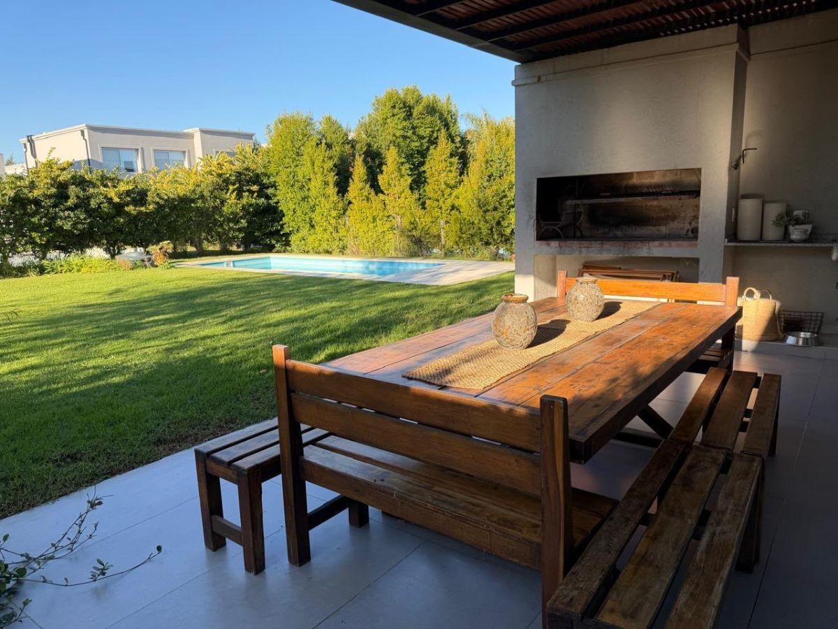 Foto de Hermosa casa en Castanos ,Nordelta sin muebles, imagen 5