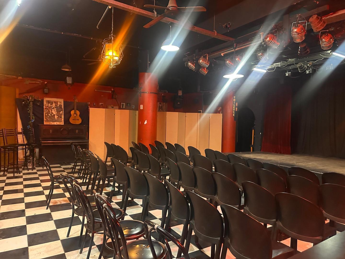 Foto de DUEÑO VENDE ESPACIO CULTURAL UNICO DE 228M2, imagen 1