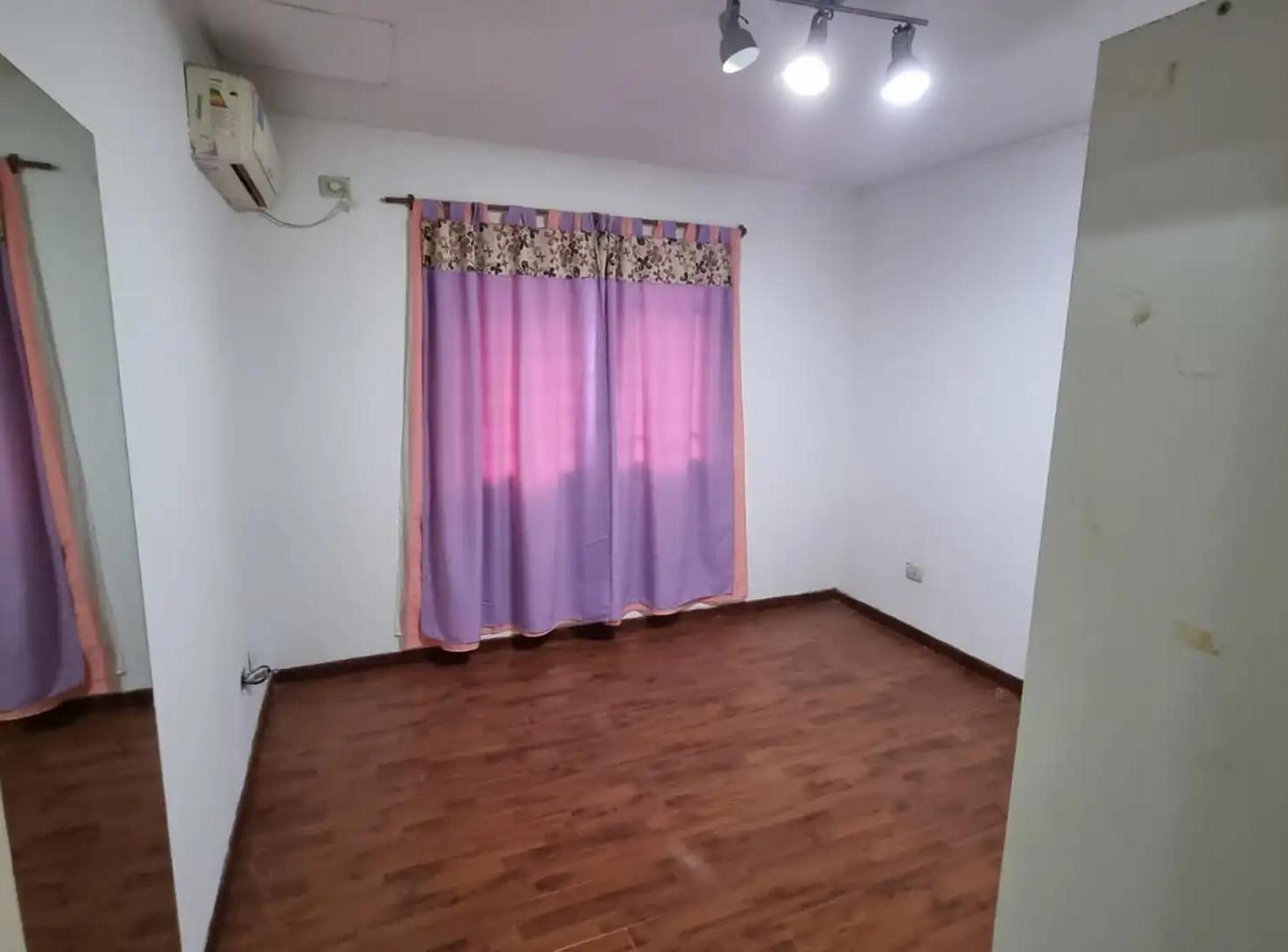 Foto de Dúplex en venta de 4 ambientes con quincho, parque y cochera para 2, imagen 5