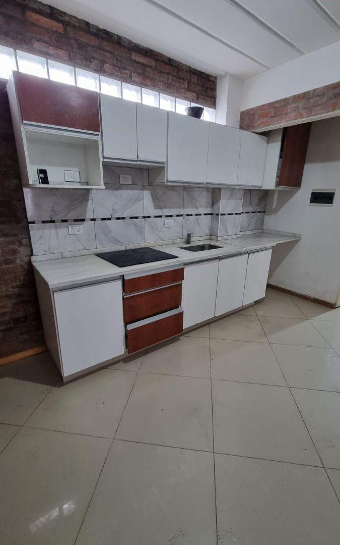 Foto de Departamento 2 ambientes en alquiler con aire acondicionado – Chacabuco, imagen 3