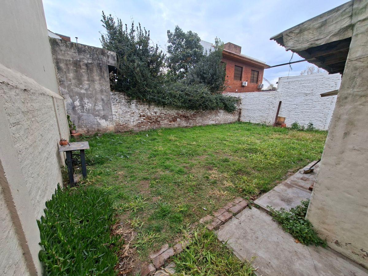 Foto de Departamento en alquiler 2 ambientes con cochera y fondo libre – Parque, imagen 4
