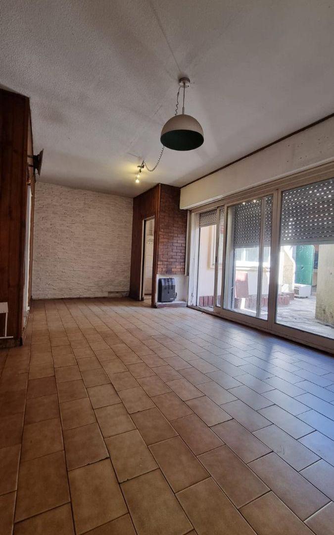 Foto de Chalet 3 ambientes en planta baja con patio, parrilla y entrada para, imagen 2