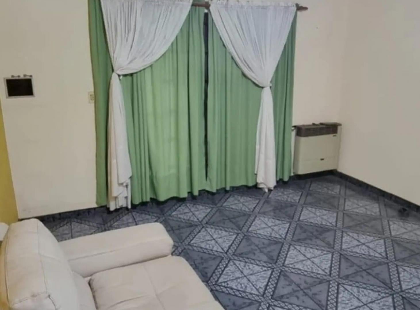 Foto de Casa con 5 dormitorios, local y financiación — Ideal familia o inversión, imagen 1