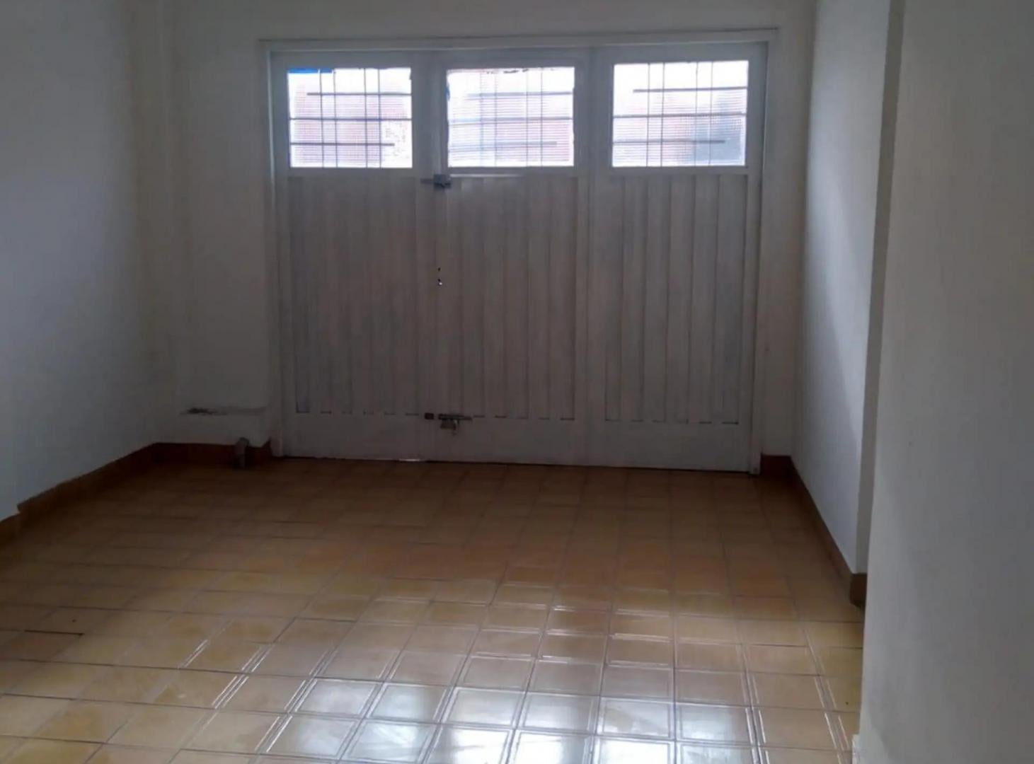 Foto de PH 4 ambientes con cochera, patio y terraza en ubicación estratégica, imagen 4