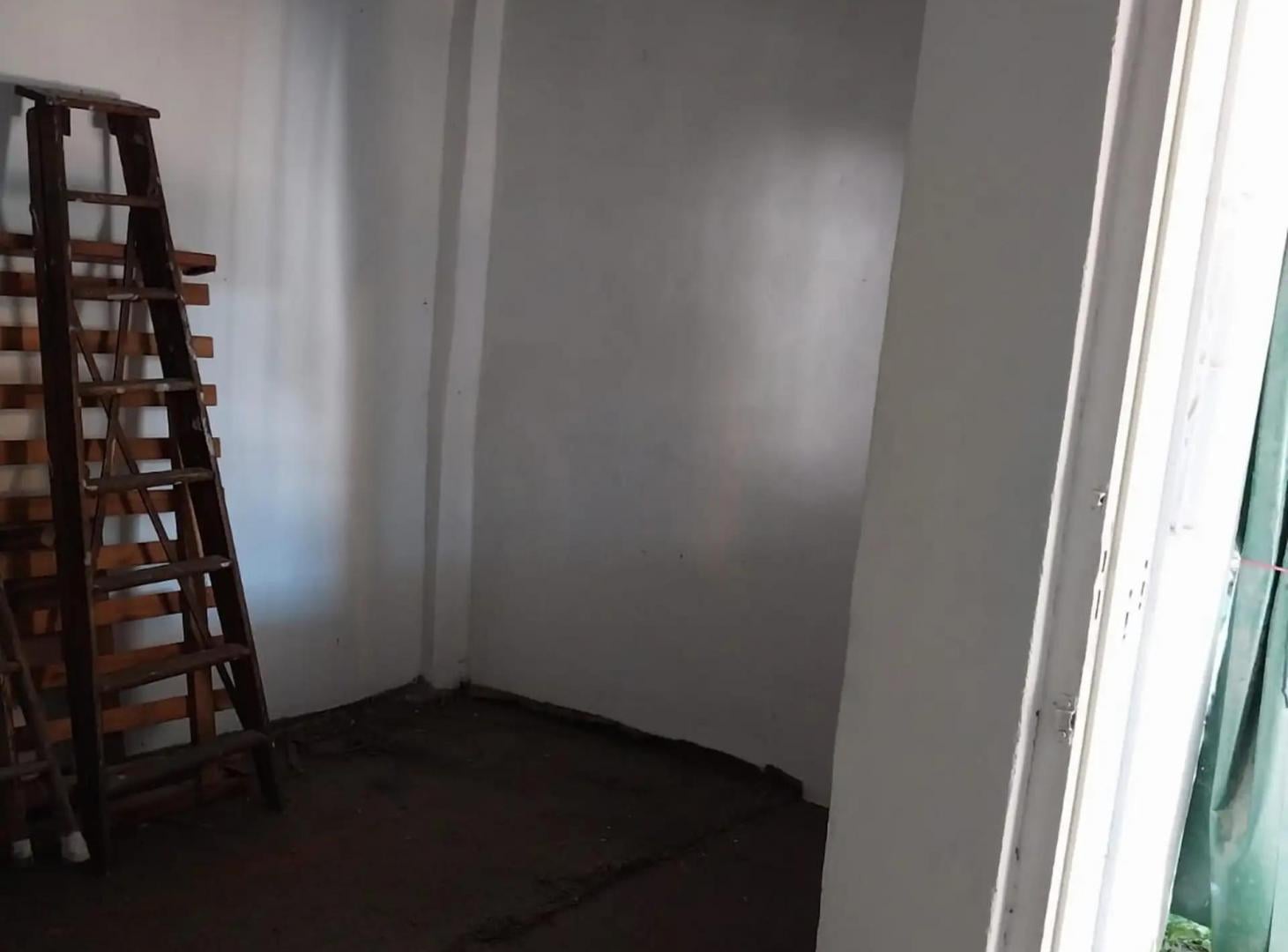 Foto de Casa con amplio lote y gran potencial en Parque San Martín, imagen 1