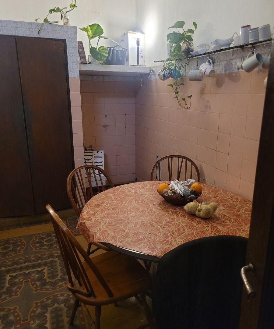 Foto de HERMOSA CASA UBICADA EN CALLE BELGRANO FRENTE A PASEO GÜEMES, EXCELENTE, imagen 5