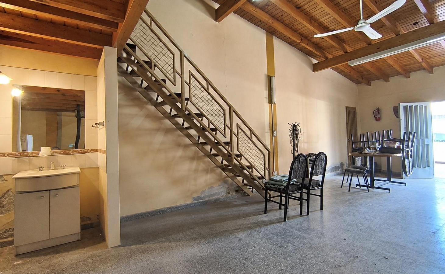 Foto de VENTA 2 DEPARTAMENTOS/LOFT, UBICADÍSIMOS EN GODOY CRUZ, MENDOZA., imagen 2