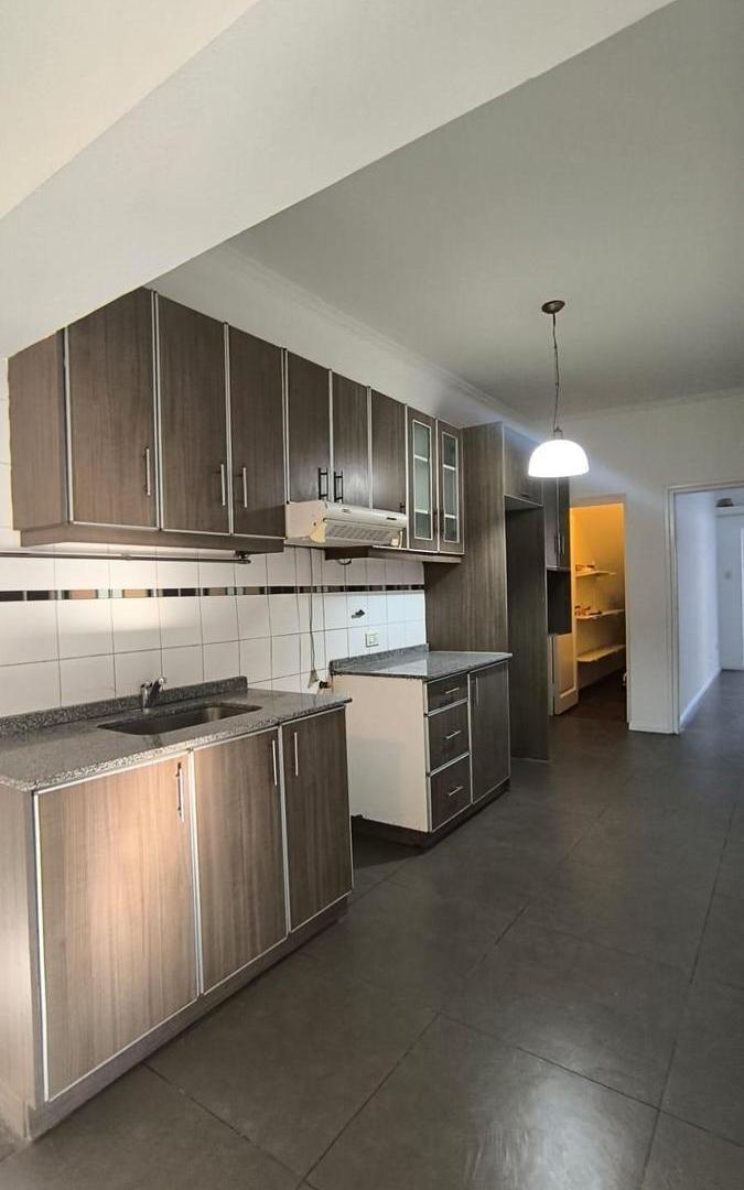 Foto de Departamento tipo casa 4 dormitorios en Sexta Sección, Mendoza., imagen 5