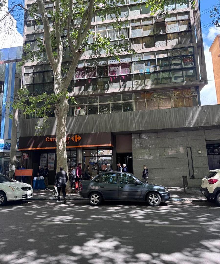 Foto de VENTA OFICINA en Avenida España y Gutiérrez, Capital de Mendoza, imagen 4