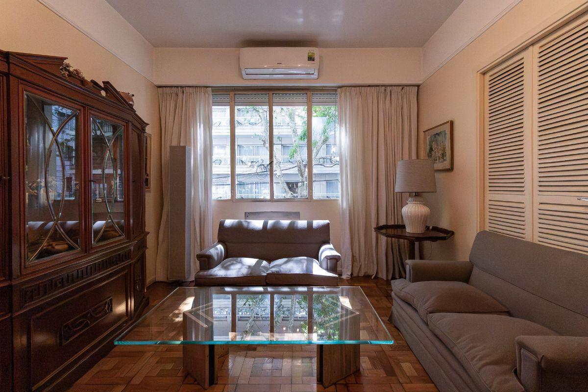Foto de Venta departamento de 4 ambientes mas dependencia en Palermo Chico, imagen 2