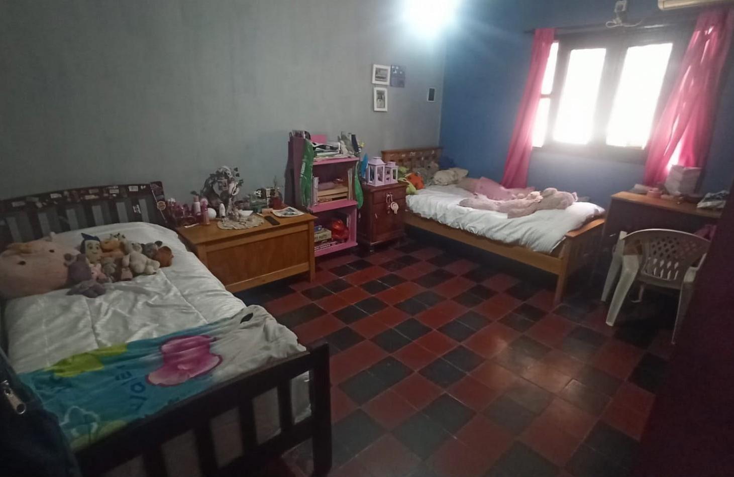 Foto de AMPLIA Y LUMINOSA CASA EN VILLA LUJAN, imagen 4