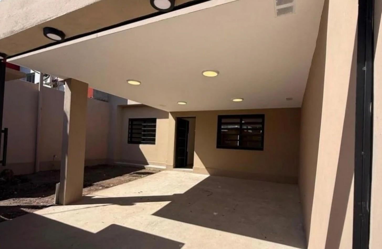Foto de CASA A ESTRENAR A 50 MTS. AVDA. MATE DE LUNA - TUCUMAN, imagen 2