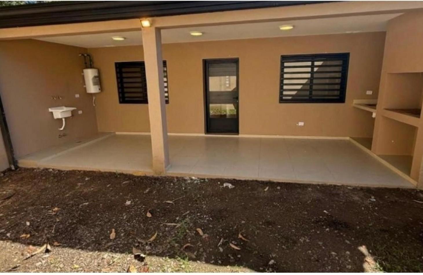 Foto de CASA A ESTRENAR A 50 MTS. AVDA. MATE DE LUNA - TUCUMAN, imagen 3