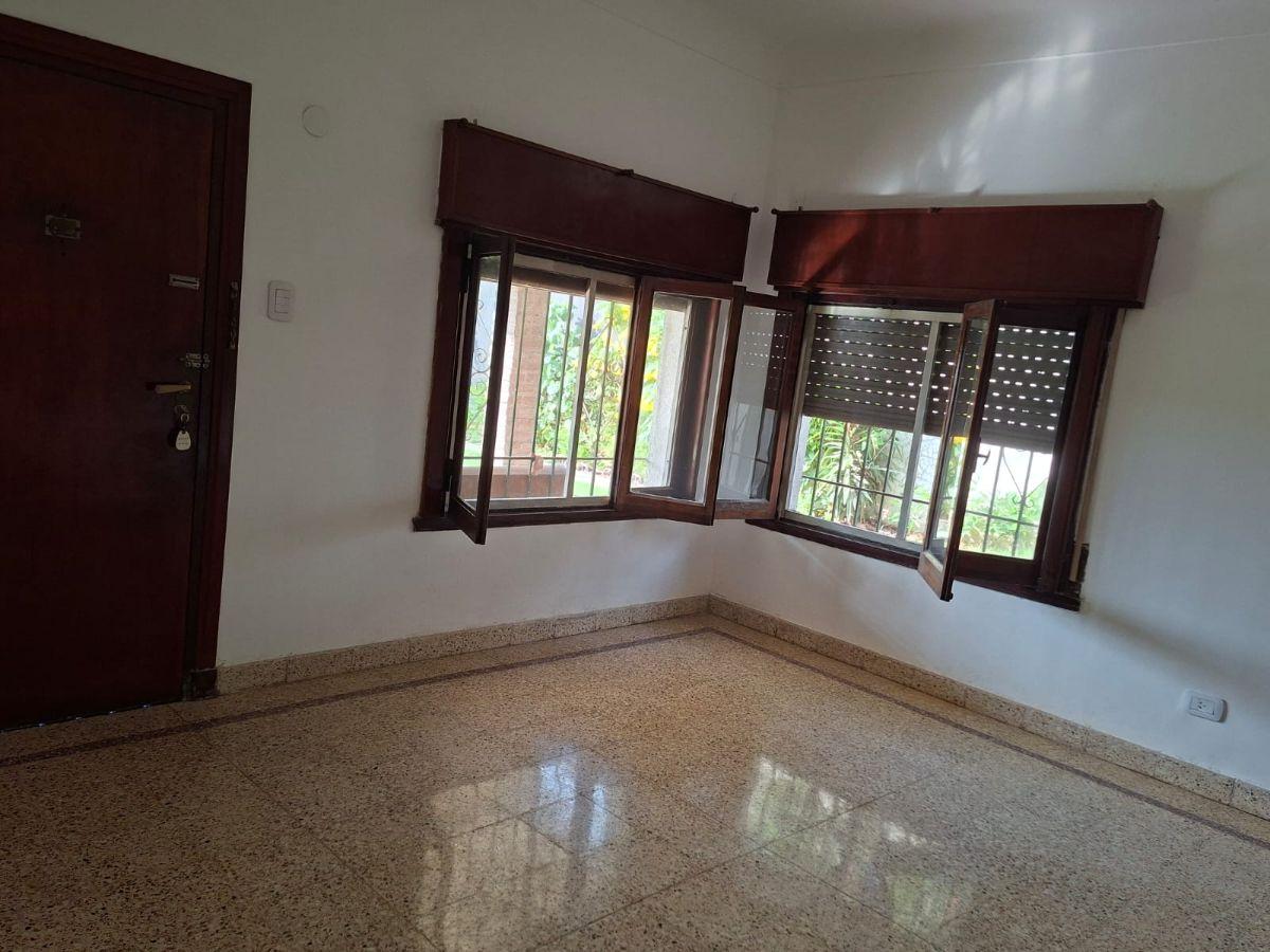 Foto de Casa de 720 m² - Venta Sourigues, imagen 1