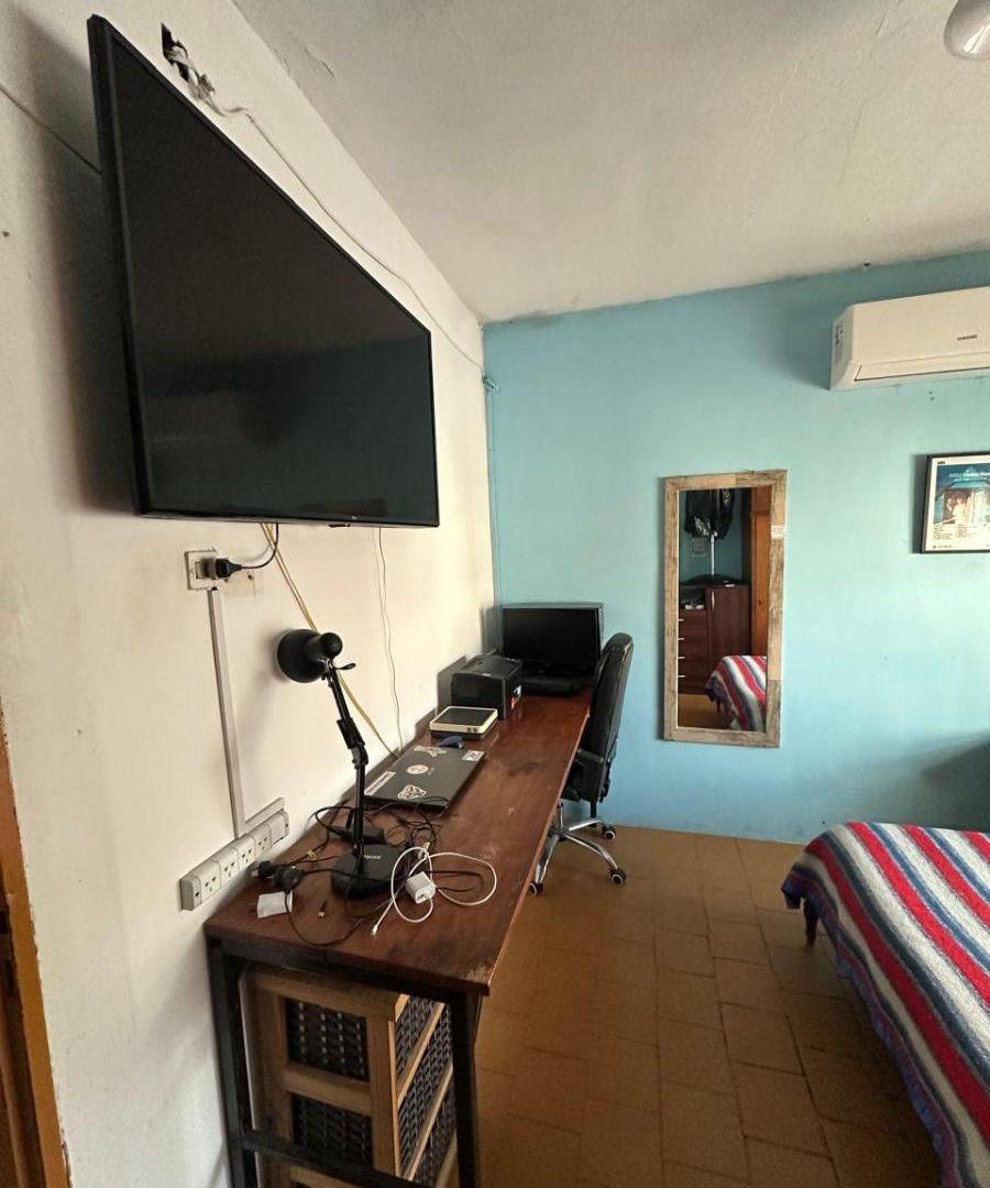 Foto de Casa de 410 m² con 2 dormitorios - Venta Berazategui, imagen 5