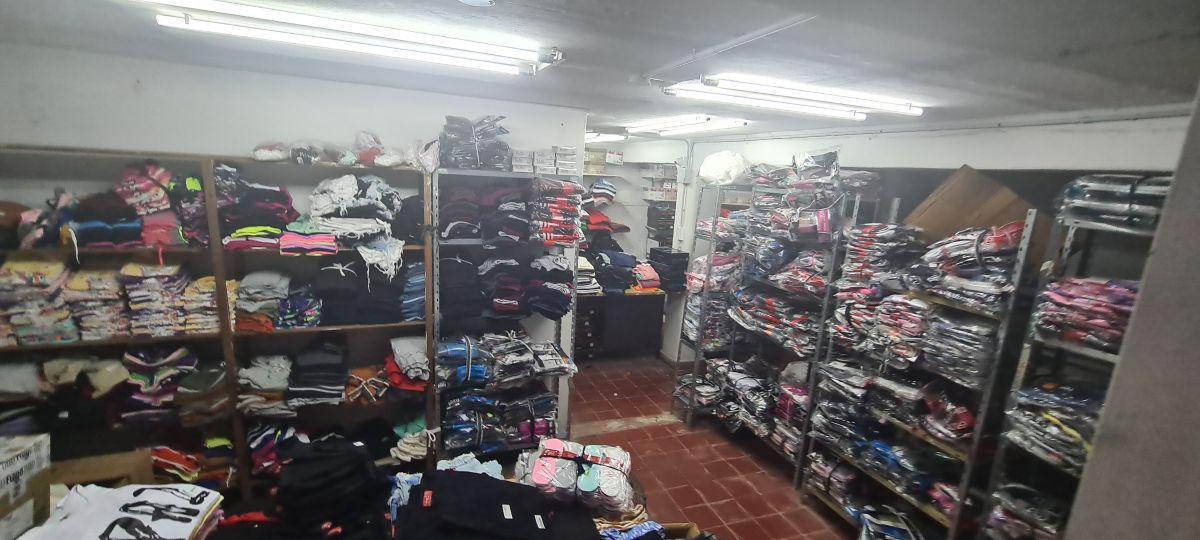 Foto de EN VENTA LOCAL COMERCIAL – CALLE CORRIENTES 218 ZONA MAYORISTA, imagen 3