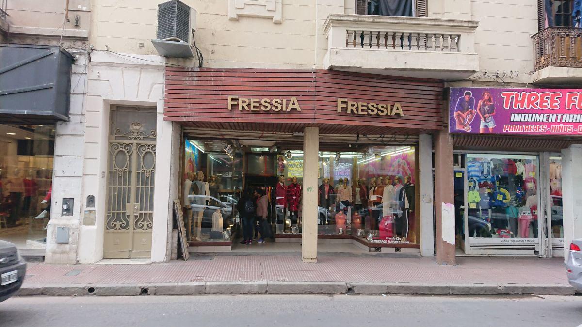 Foto de EN VENTA LOCAL COMERCIAL – CALLE CORRIENTES 218 ZONA MAYORISTA, imagen 1