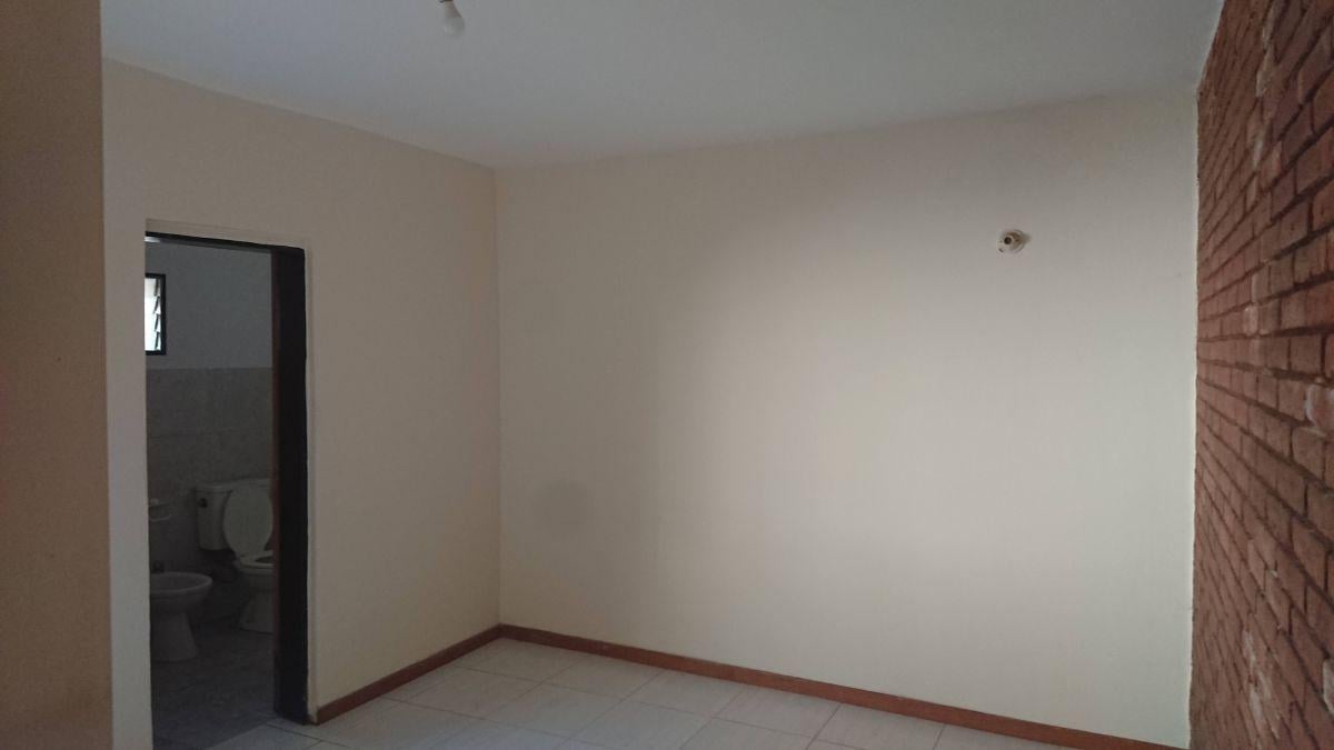 Foto de SE VENDE DUPLEX EN BARRIO COLON CALLE GRANADA, imagen 5
