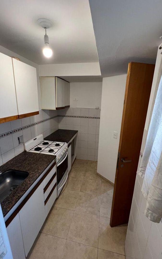 Foto de EN VENTA DEPTO DE 1 DORMITORIO CORRIENTES 357 EDIFICIO LANIN, imagen 3