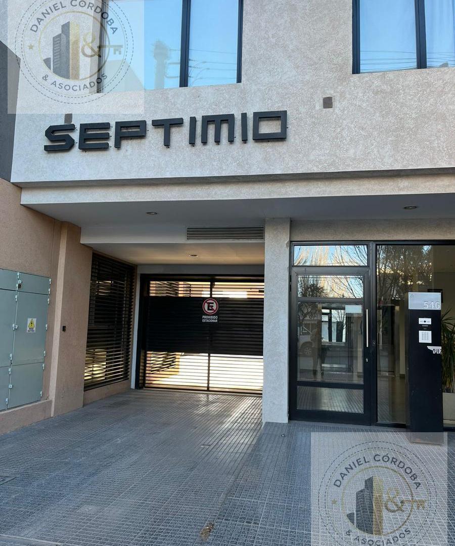 Foto de Vendo Piso 4 dormitorios en Cipolletti - Zona Centro, imagen 2
