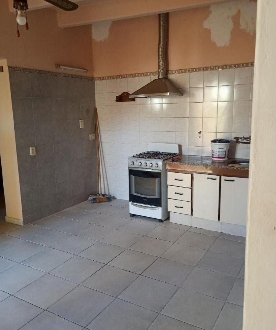 Foto de A Alberdi - 3 Dorm - Excelente precio - Gran patio de césped -, imagen 1