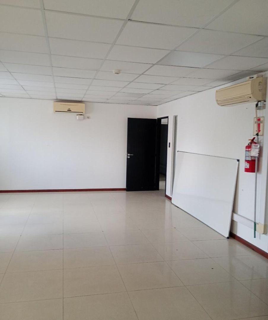 Foto de Centro - Importante oficina 260 - Seguridad 24 hs -, imagen 5