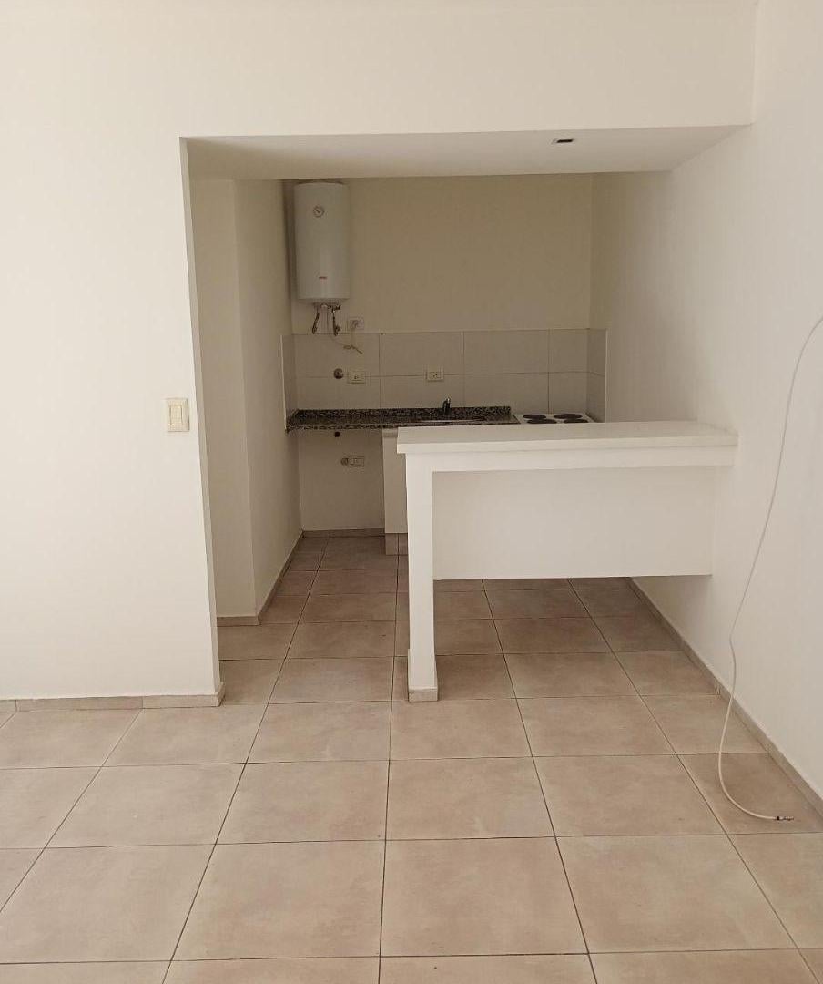 Foto de CENTRO - CAÑADA - 1 DORM - PATIO- MODERNO, imagen 3