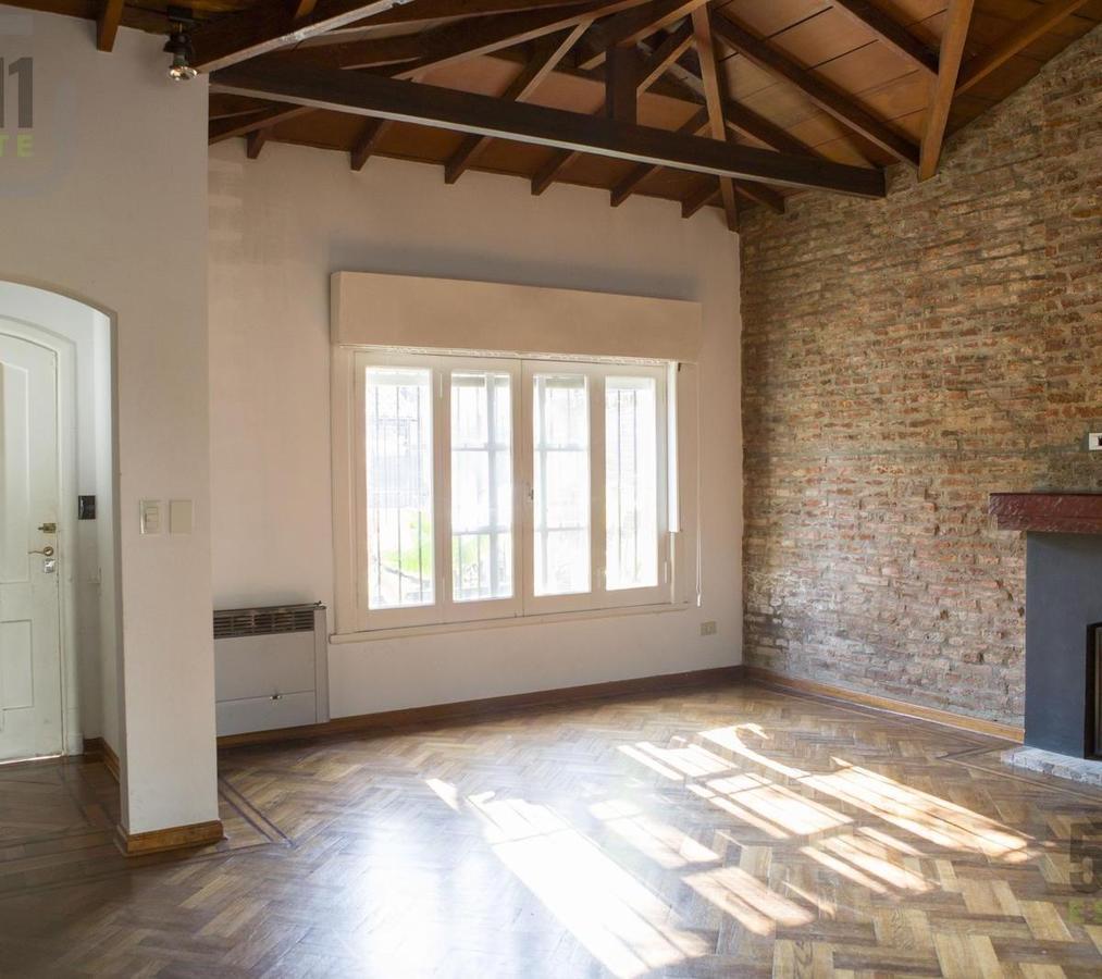 Foto de Alquiler Casa 5 ambientes con cochera en La Lucila, imagen 1