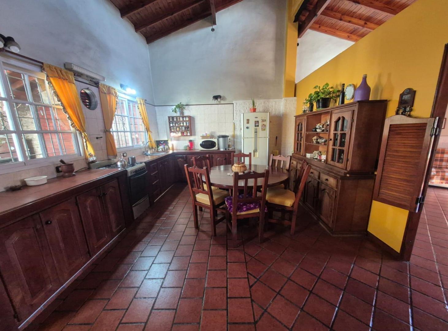 Foto de Casa en venta 4 ambientes con cochera en Barrio Alberdi, José C. Paz., imagen 1