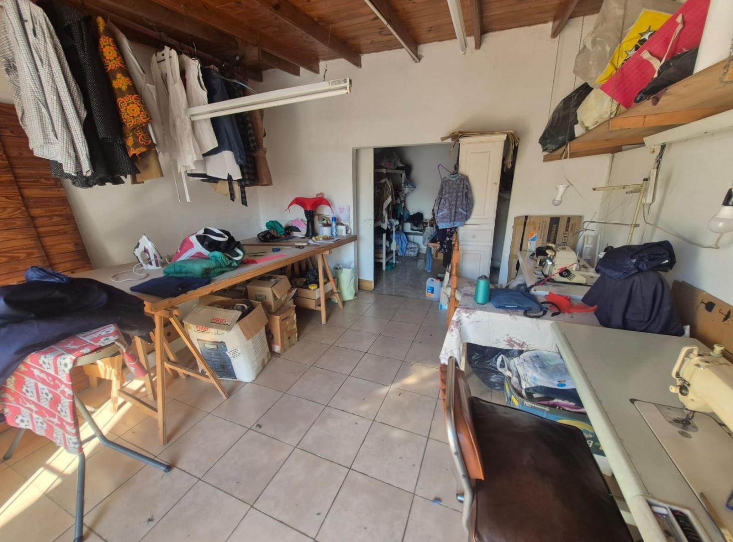 Foto de Venta Casa 4 amb con cochera en Barrio Alberdi, José C Paz, imagen 5