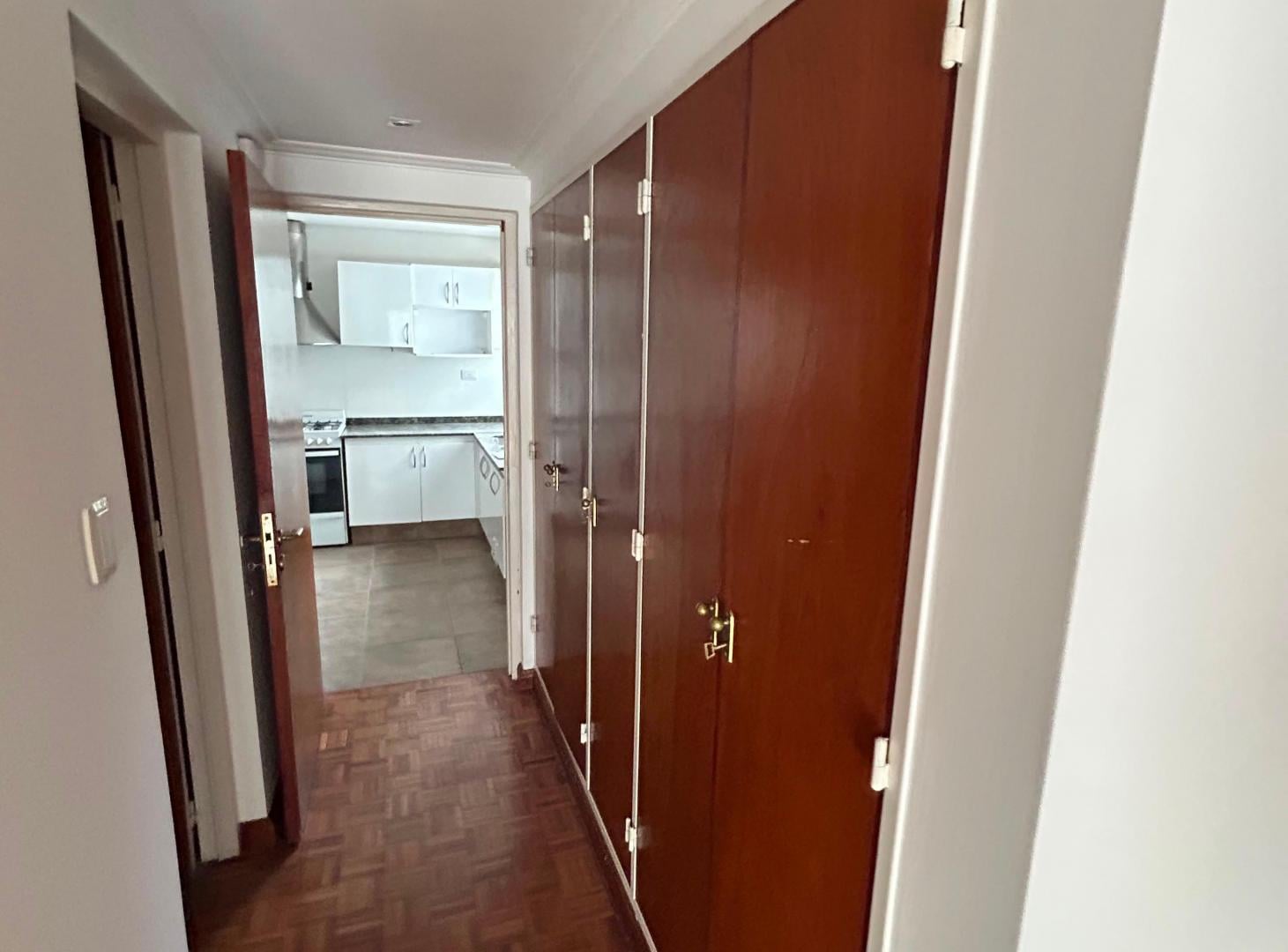 Foto de VENTA: SEMIPISO CLÁSICO DE CATEGORÍA CON DEPENDENCIA – APTO CRÉDITO, imagen 5