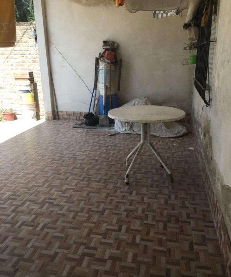 Foto de Casa en venta en Longchamps, imagen 2