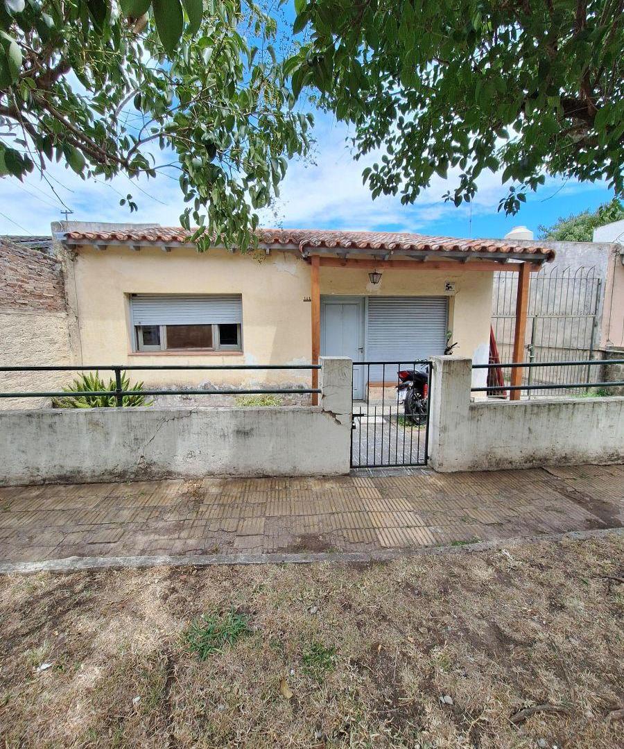 Foto de Casa venta Tacuarí 100, imagen 4