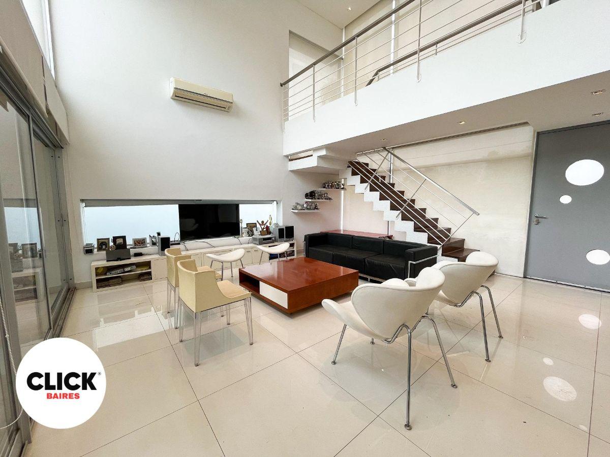Foto de Casa 4 ambientes en Venta en el Country El Sosiego con vista al golf, imagen 4