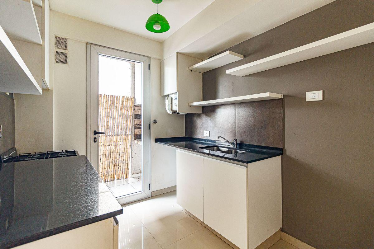 Foto de Venta departamento 2 ambientes en boulevard Sáenz Peña, imagen 5