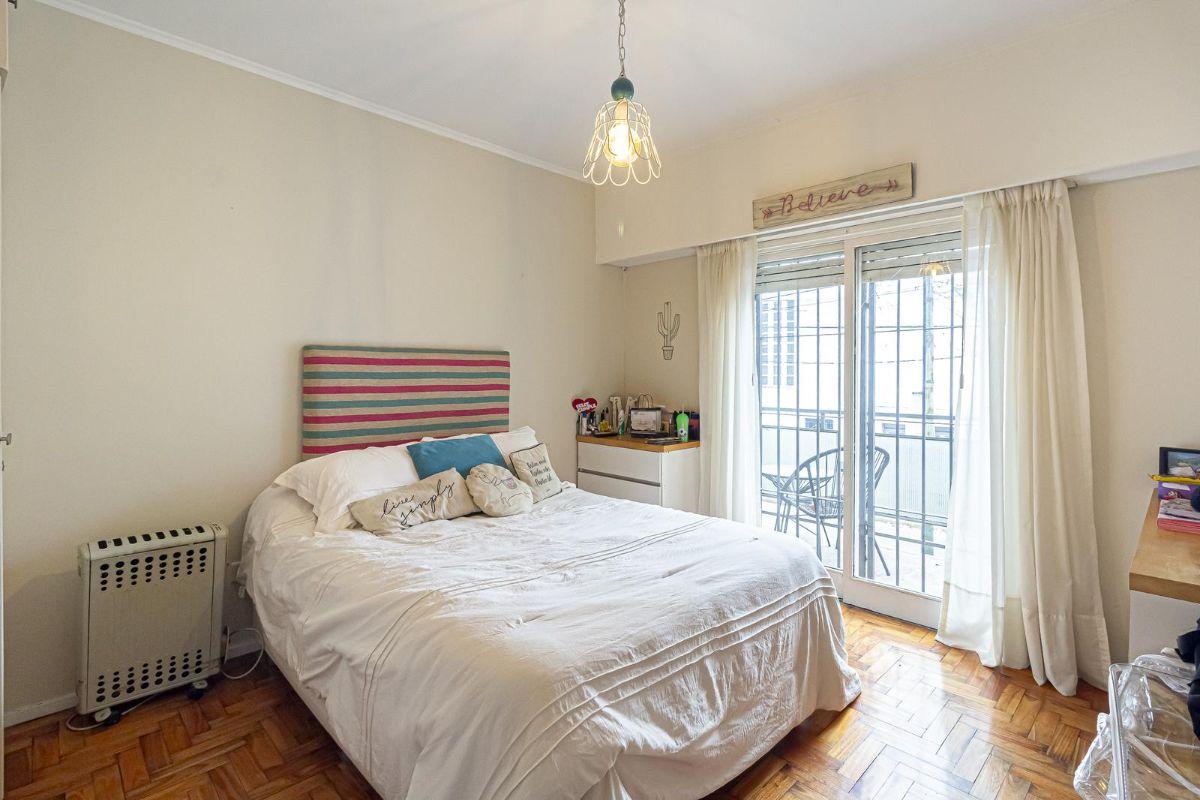 Foto de Casa 3 dormitorios en venta en Lomas de Zamora- con local comercial, imagen 4