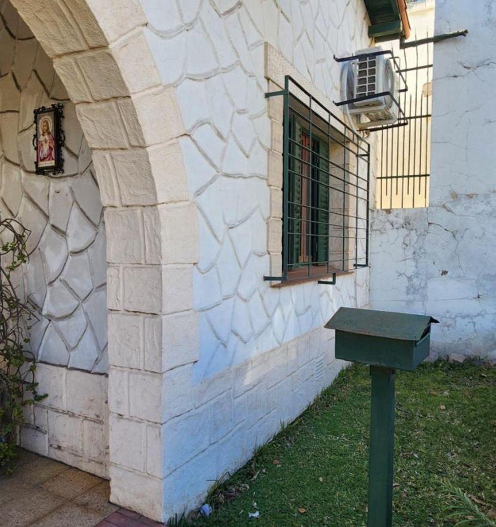 Foto de Casa de 3 ambientes con posesión inmediata y financiación, imagen 2