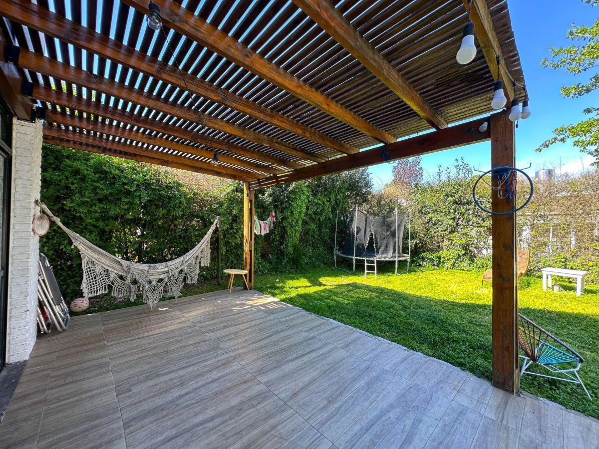 Foto de OPORTUNIDAD. Casa en venta en Mi Refugio 6 ambientes, imagen 4