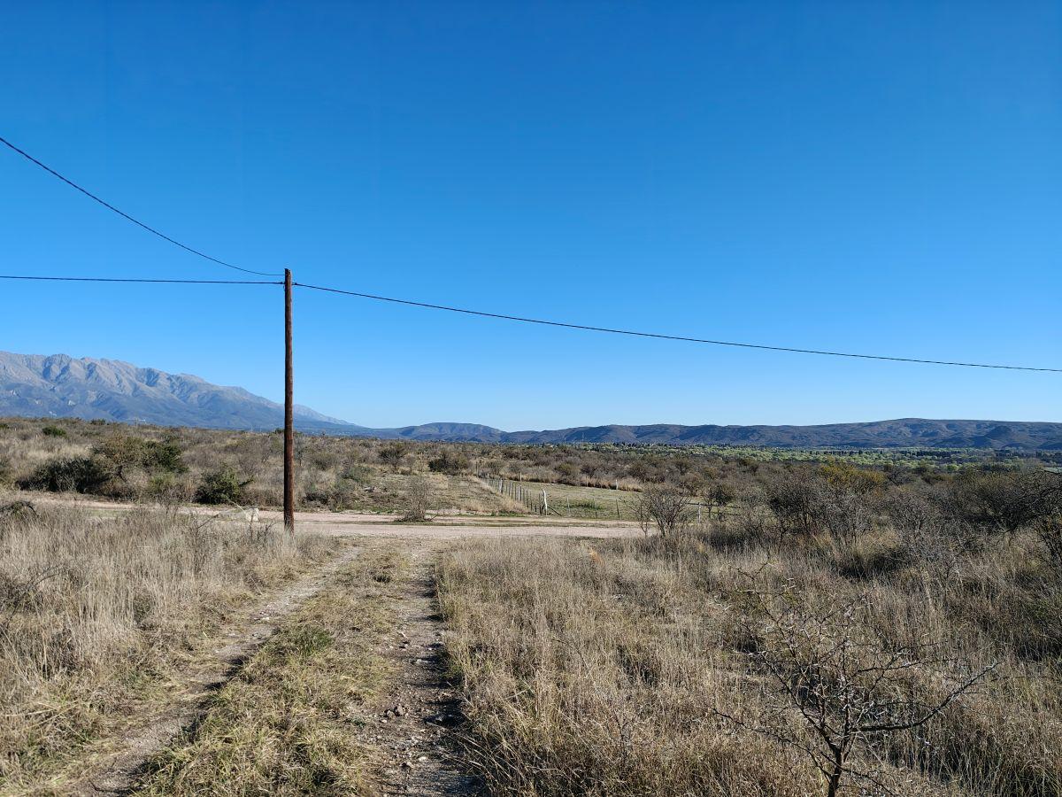 Foto de LOTE DE 2.210 M² EN ARROYO DE LOS PATOS - TRASLASIERRA · 20% DE, imagen 5