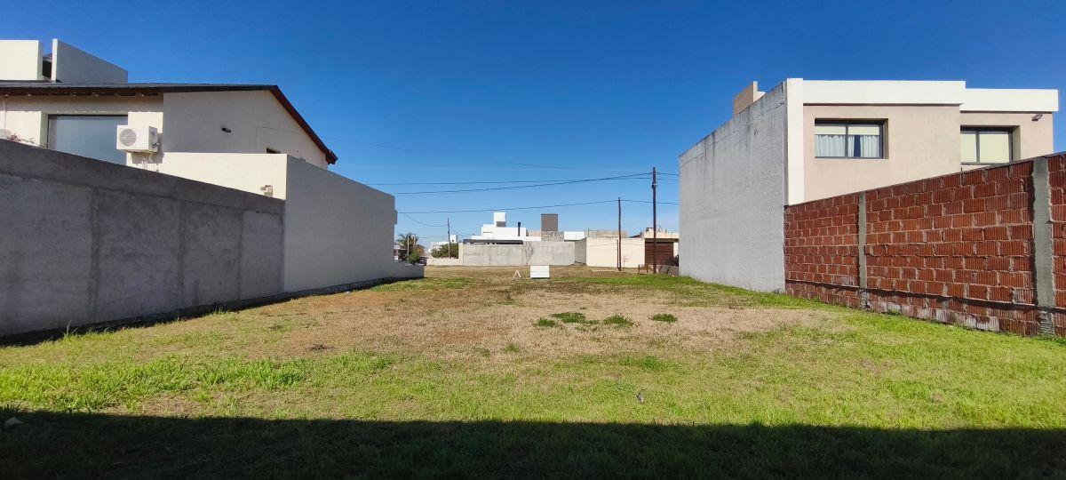 Foto de Lote en Venta de 360 m2 - Barrio con seguridad Comarca de Allende, imagen 5